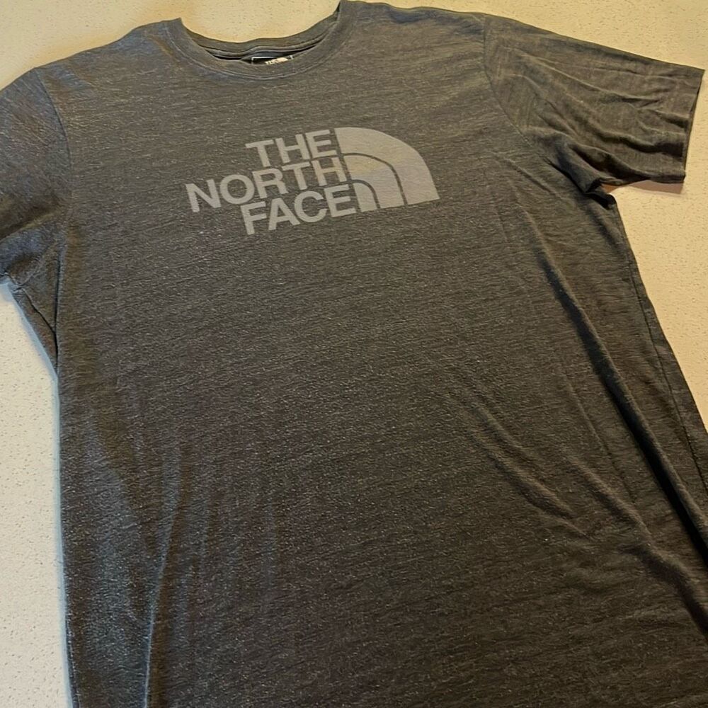 The North Face Charcoal Performance T Size L
